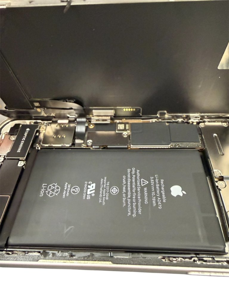 iPhone12 バッテリー交換