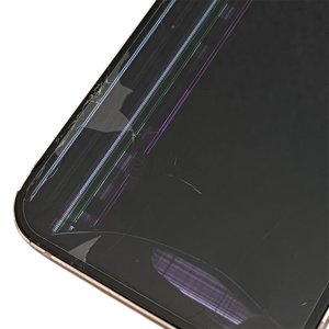 iPhone13 画面割れ・緑の縦線 液晶交換修理