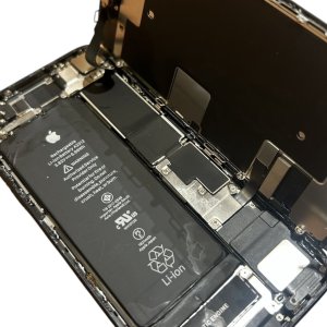 iPhoneSE3 バッテリー交換
