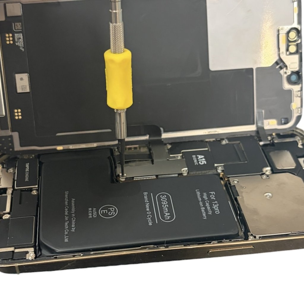 iPhone13Pro バッテリー交換