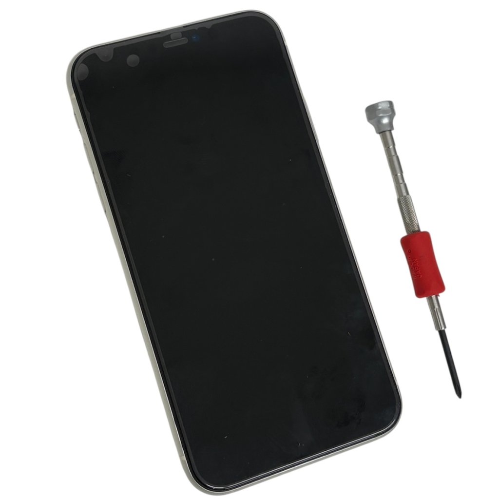 【即日修理！】iPhone11 液晶交換修理