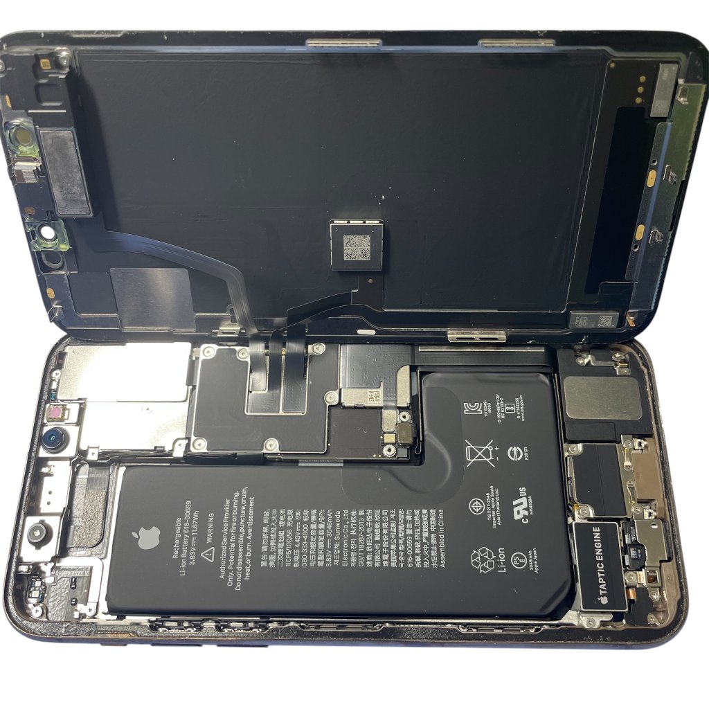iPhone11PRO電池劣化 バッテリー交換| 龍ケ崎市砂町| 液晶パネル交換も即日お渡しで修理対応しております‼︎