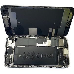 iPhone  SE3バッテリー交換| 我孫子市| 液晶パネルの交換も即日お渡しで修理対応しております‼︎