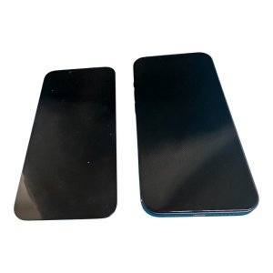 【即日修理！】iPhone13　液晶交換
