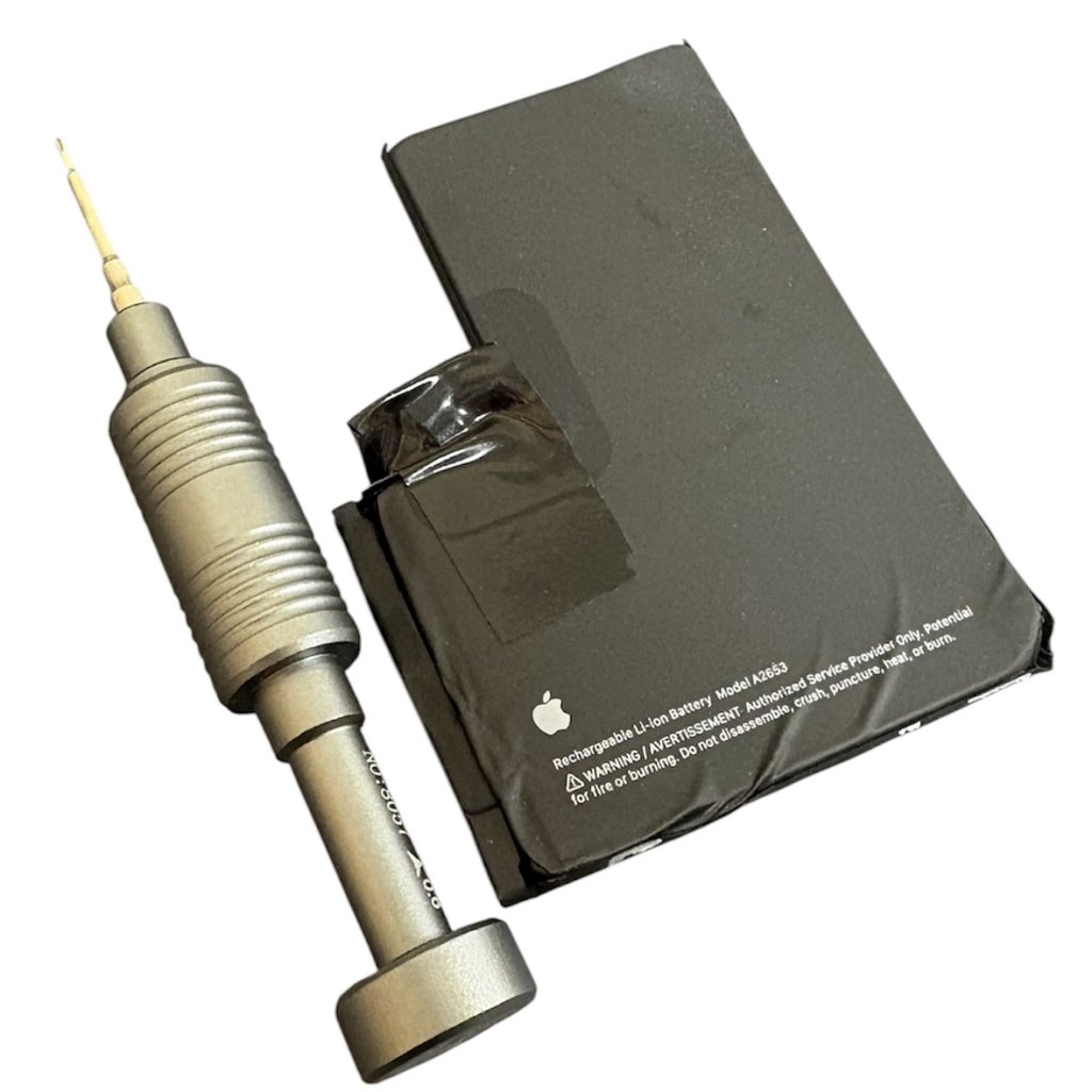 iPhone 13 Pro Max バッテリー交換