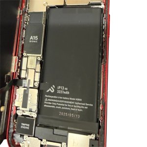 iPhone13 バッテリー交換