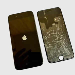 iPhoneSE（第2世代） 液晶交換