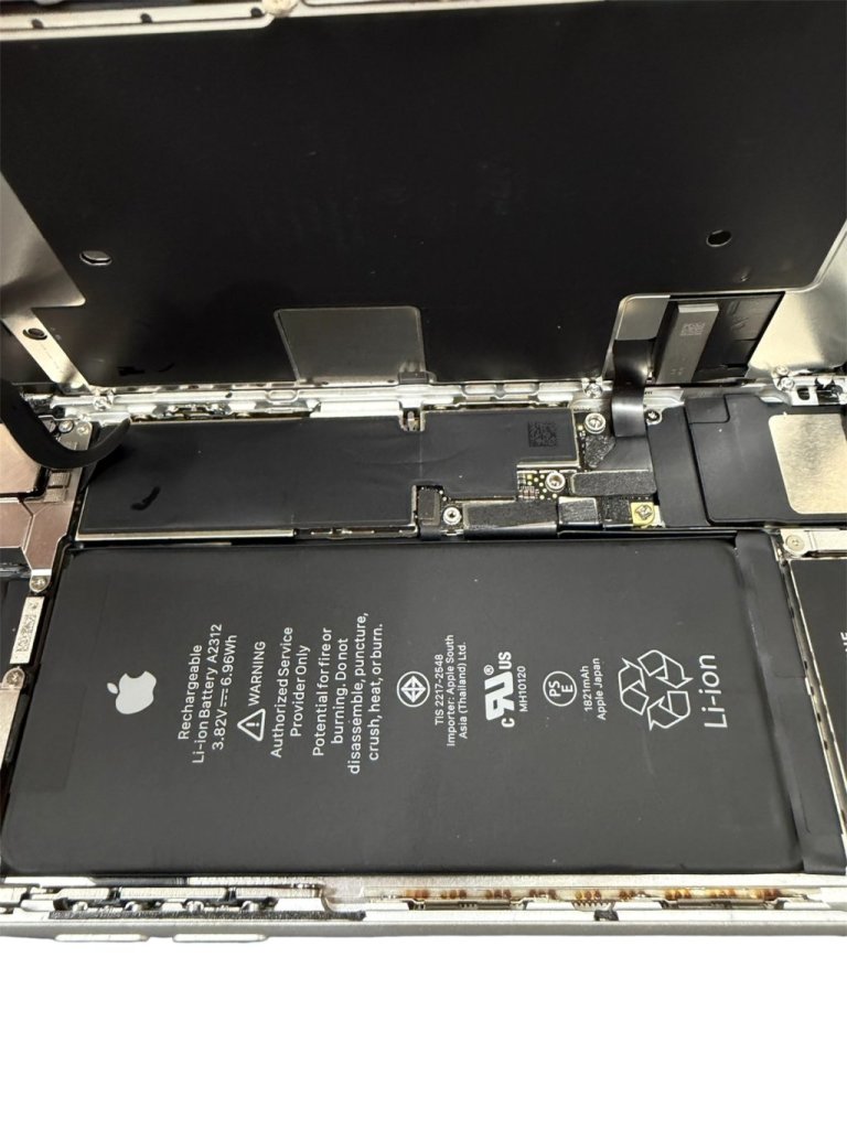 iPhoneSE2 ライトニング修理