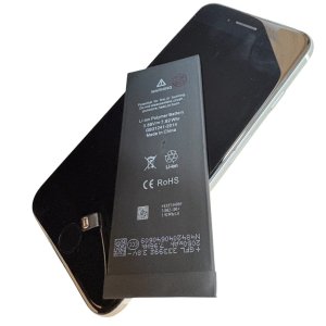 iPhone SE3バッテリー交換