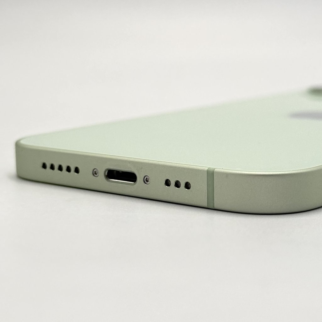 【iPhone12 ライトニングコネクタ修理】ケーブルを挿しても充電が始まらない症状を改善！｜渋川市中郷