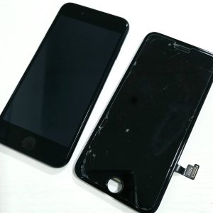 iPhoneSE3 液晶交換