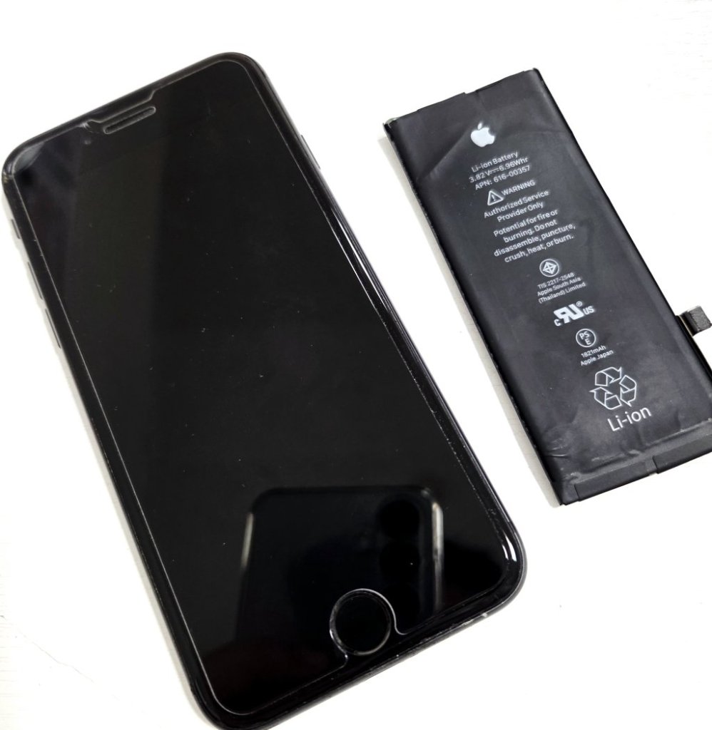 iPhone8 バッテリー交換