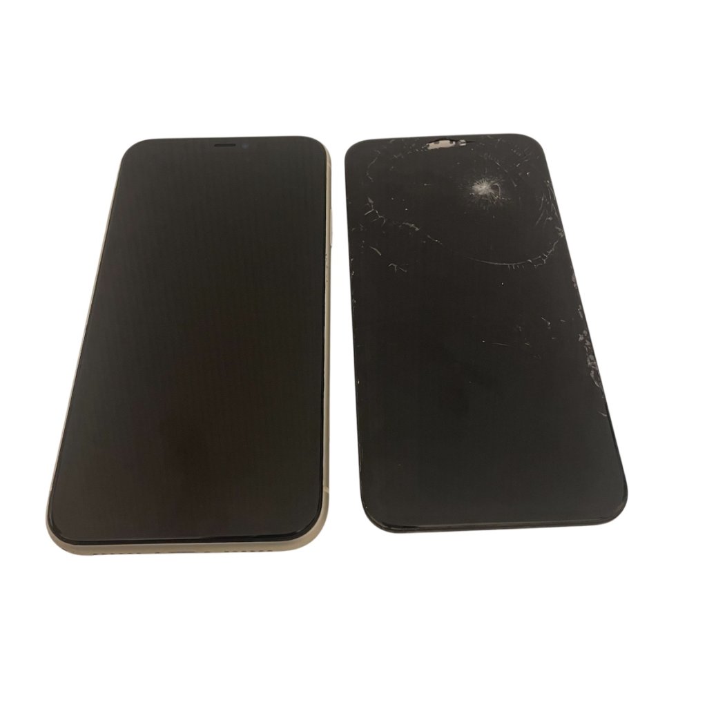 【即日修理！】iPhone11 液晶交換