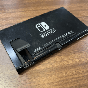 ニンテンドースイッチ　SDカードスロット修理| 福生市横田基地内| 任天堂Switchも当日修理出来ますよ！