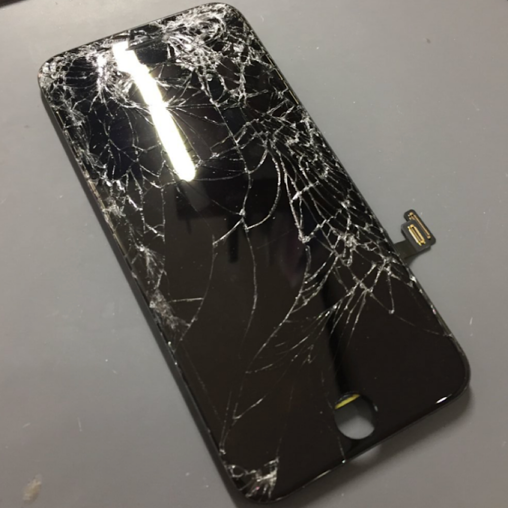 iPhoneSE2 道路落下 ガラスパネル交換 |昭島市緑町| 即日30分で修理対応しております‼︎