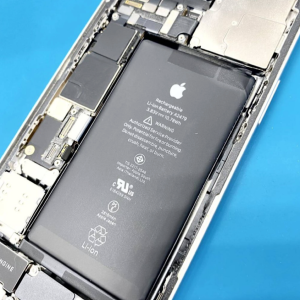 iPhone12 バッテリー交換修理|羽村市五ノ神| 即日30分で修理対応しております‼︎