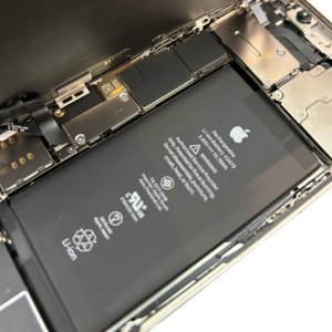 iPhone13mini(アイフォン13ミニ)バッテリー交換修理|羽村市羽東| 飛び込み修理も30分で修理対応しております‼︎