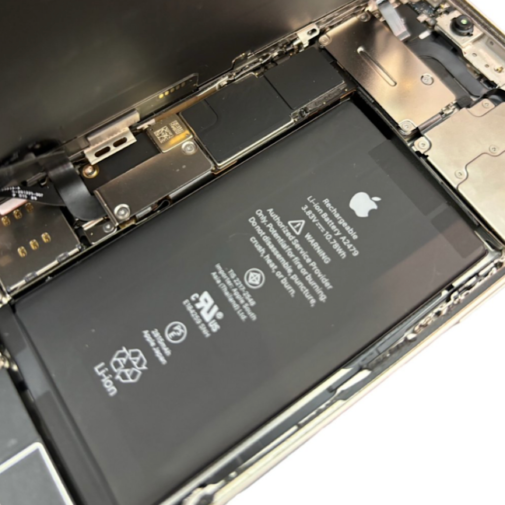 iPhone13mini(アイフォン13ミニ)バッテリー交換修理|羽村市羽東| 飛び込み修理も30分で修理対応しております‼︎