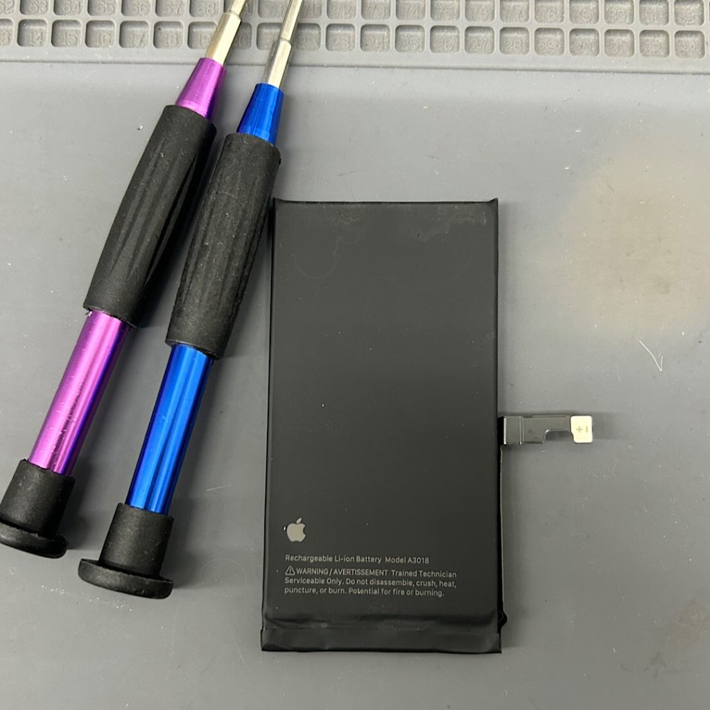 iPhone15 バッテリー交換