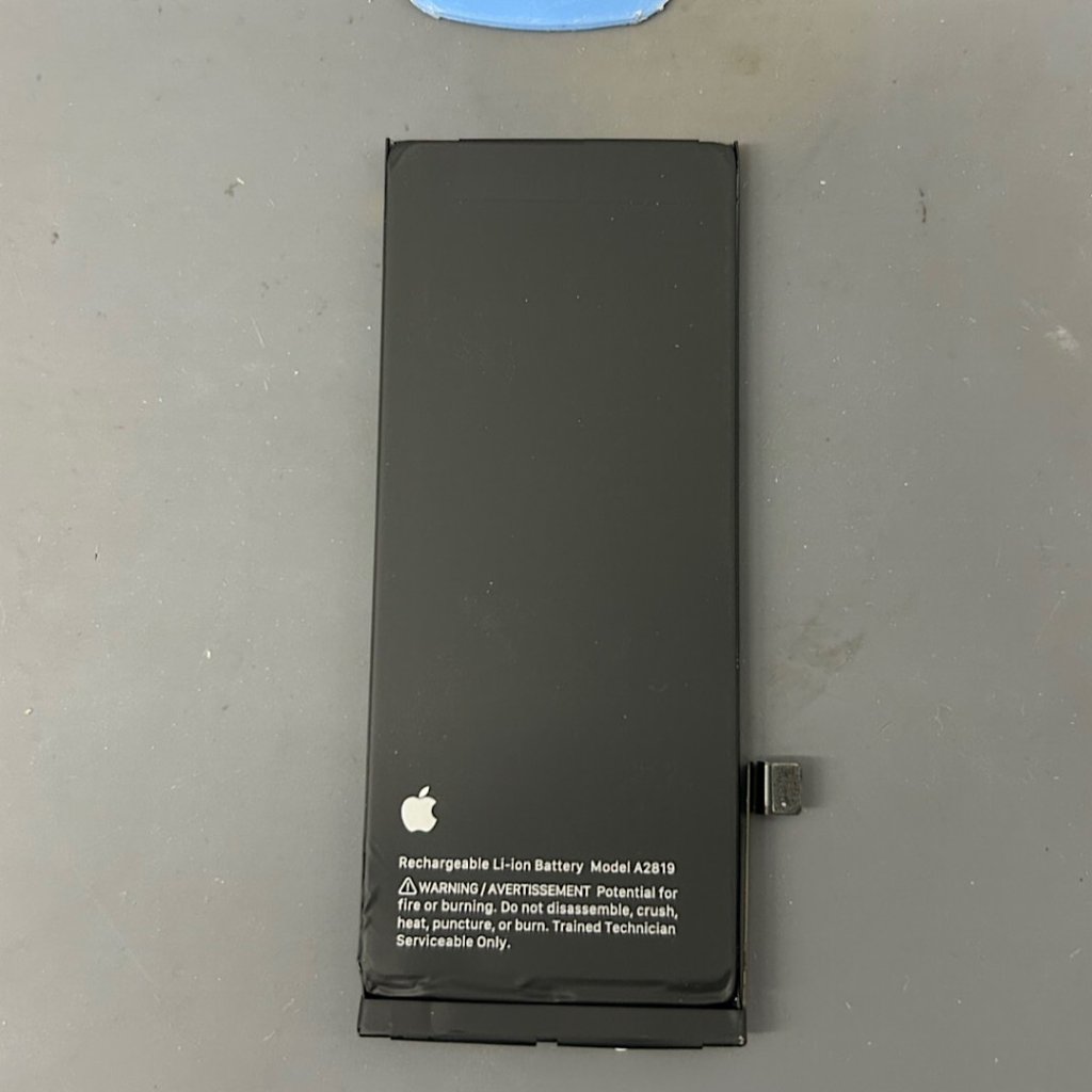 iPhone SE3 バッテリー交換