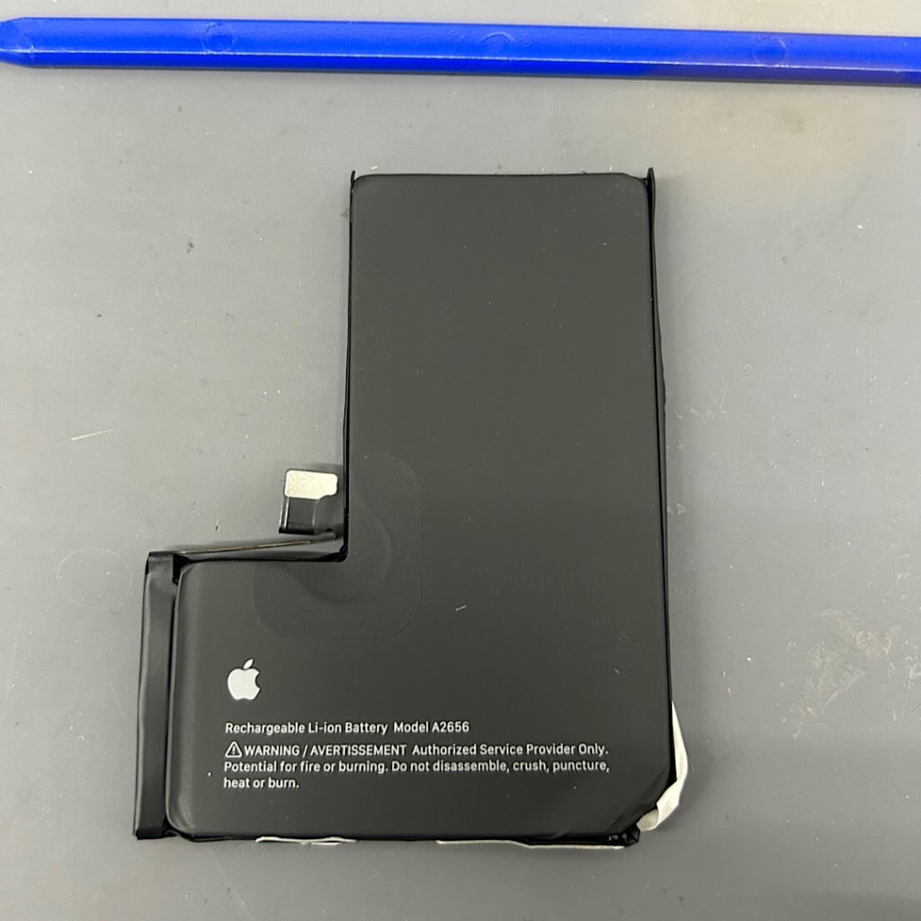 iPhone13Pro バッテリー交換