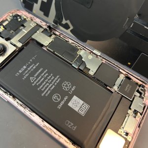 iPhone15 バッテリー交換