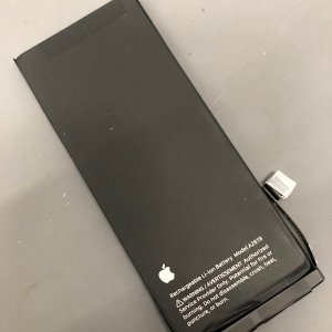 iPhone SE2のバッテリー交換
