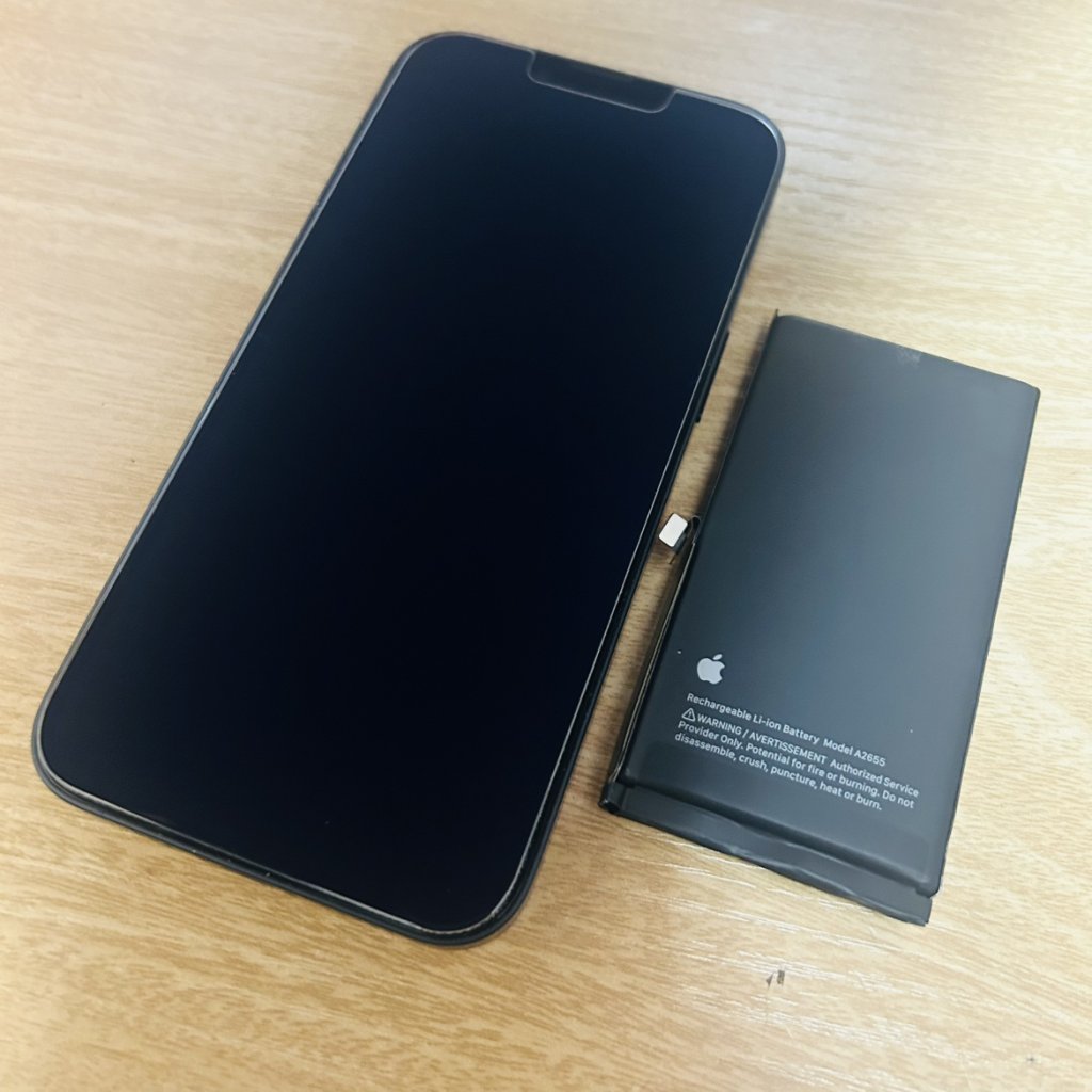 iPhone13 バッテリー交換