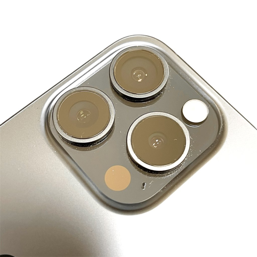 iPhone14Pro　アウトカメラ修理