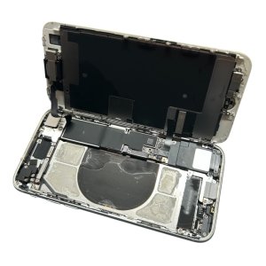 iPhoneSE2 バッテリー交換【イオン函館上磯店】