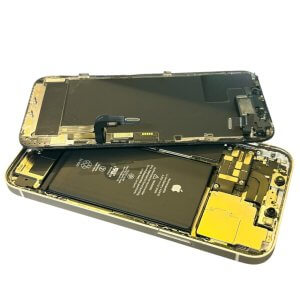 iPhone13　バッテリー交換