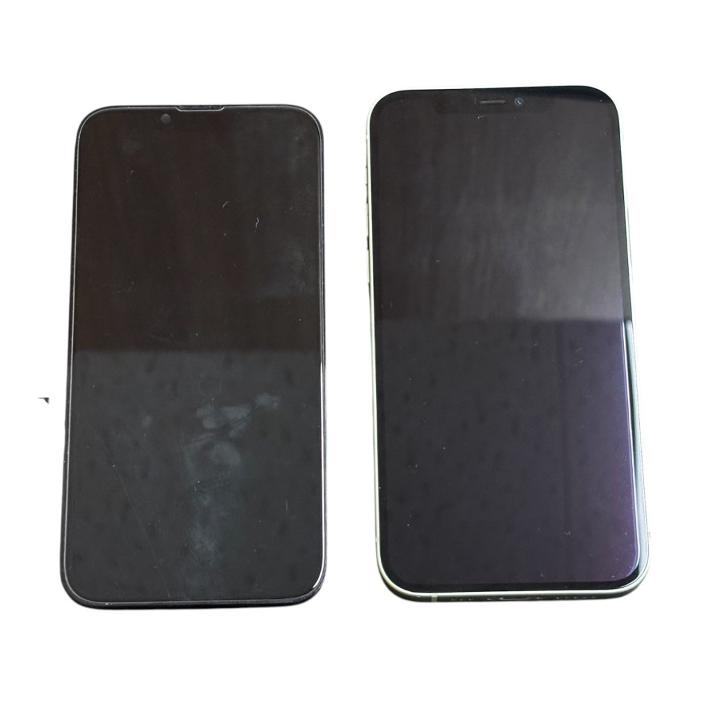 iPhone13　液晶交換