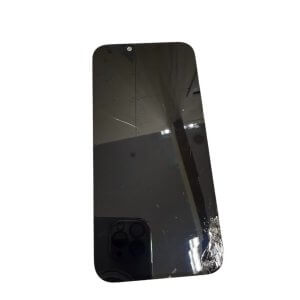 iPhone13 液晶パネル交換修理実績