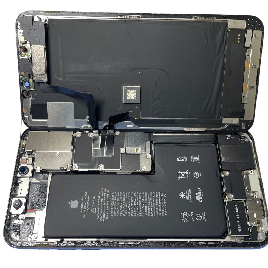 iPhone11 PROmaxバッテリー交換| 我孫子市| 液晶パネルの交換も即日お渡しで修理対応しております‼︎