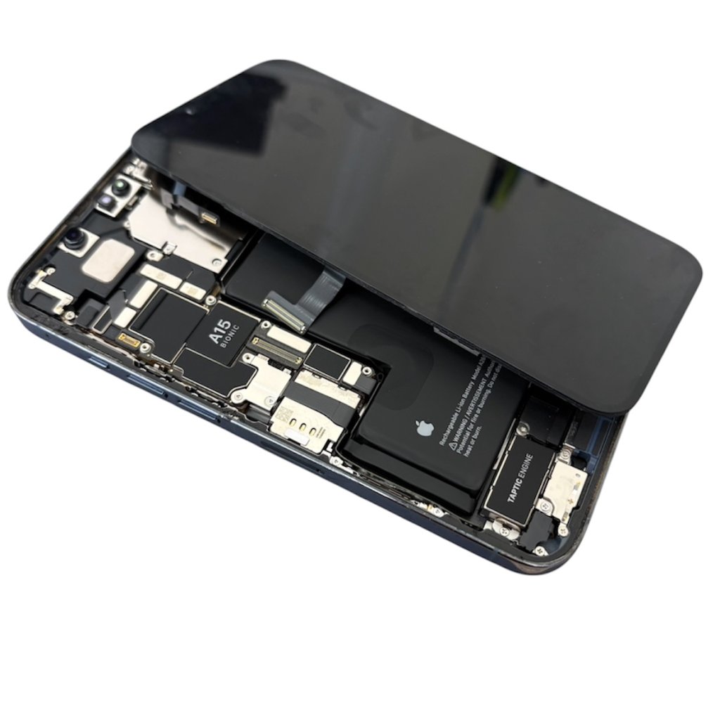 【即日修理!!】iPhone13Pro　液晶交換
