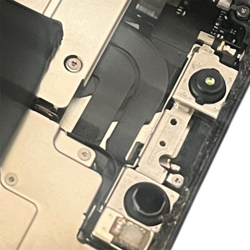 iPhone12 インカメラ修理