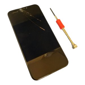 青森県十和田市・iPhone13　液晶交換