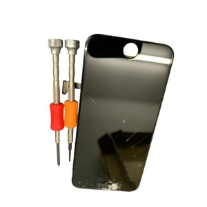 【登別店】iPhone8 液晶交換修理｜画面割れによる表示トラブルを即日修理