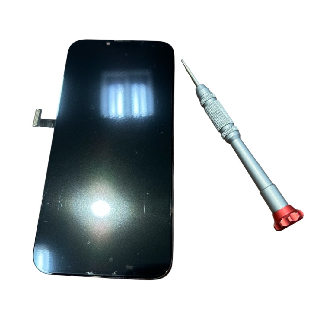 iPhone13Pro Maxの液晶（画面）交換修理
