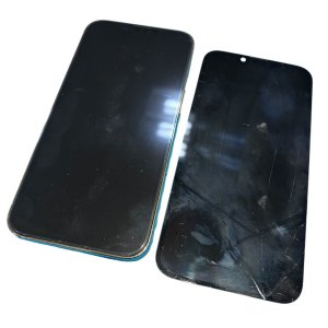 iPhone13Pro パネル交換