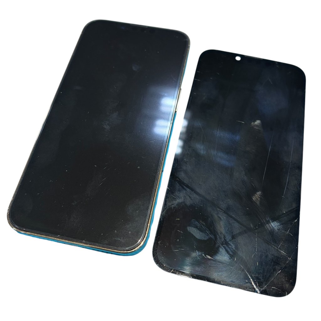 iPhone13Pro パネル交換