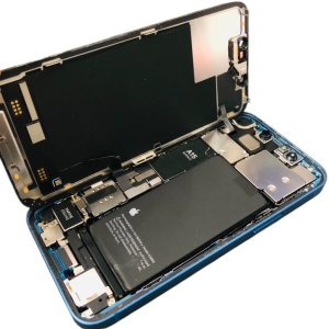 iPhone13　バッテリー交換
