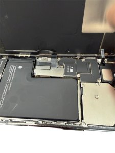 iPhone13Pro バッテリー交換