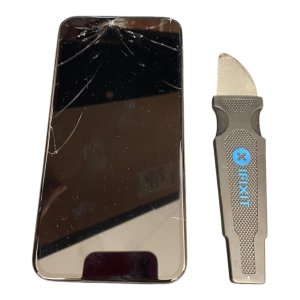 iPhone 13   パネル交換修理