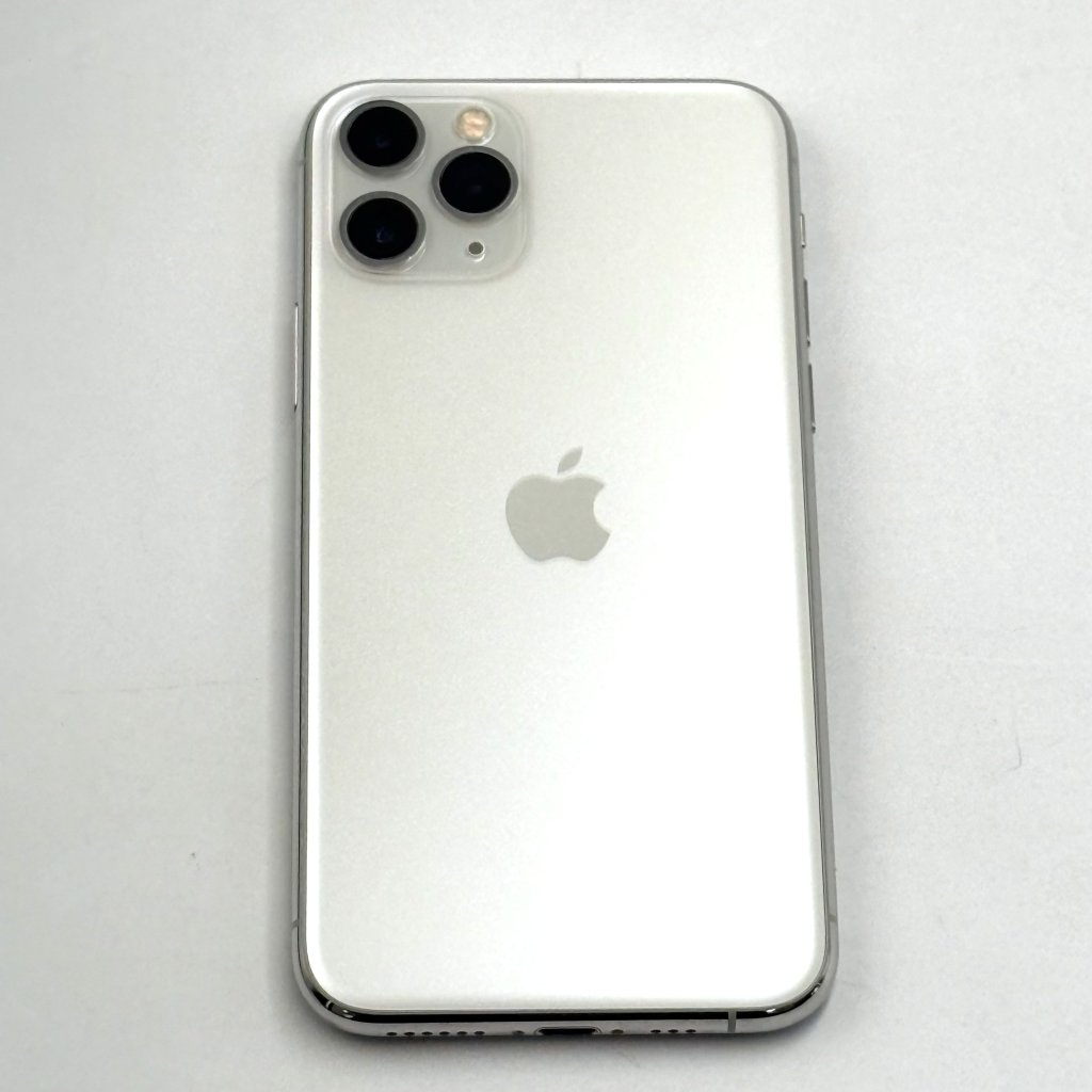 【iPhone11Pro 背面パネル交換】背面ガラスの割れもキレイに修復！｜伊勢崎市今泉町