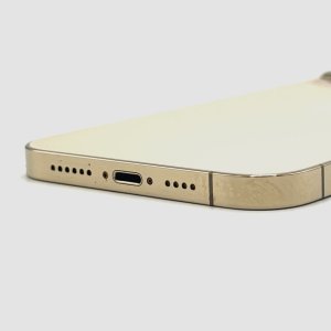 【iPhone12ProMax ライトニングコネクタ修理】差し込んでも反応しない充電口の不具合に対応！｜前橋市駒形町