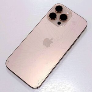 iPhone16ProMAX 背面ガラス交換