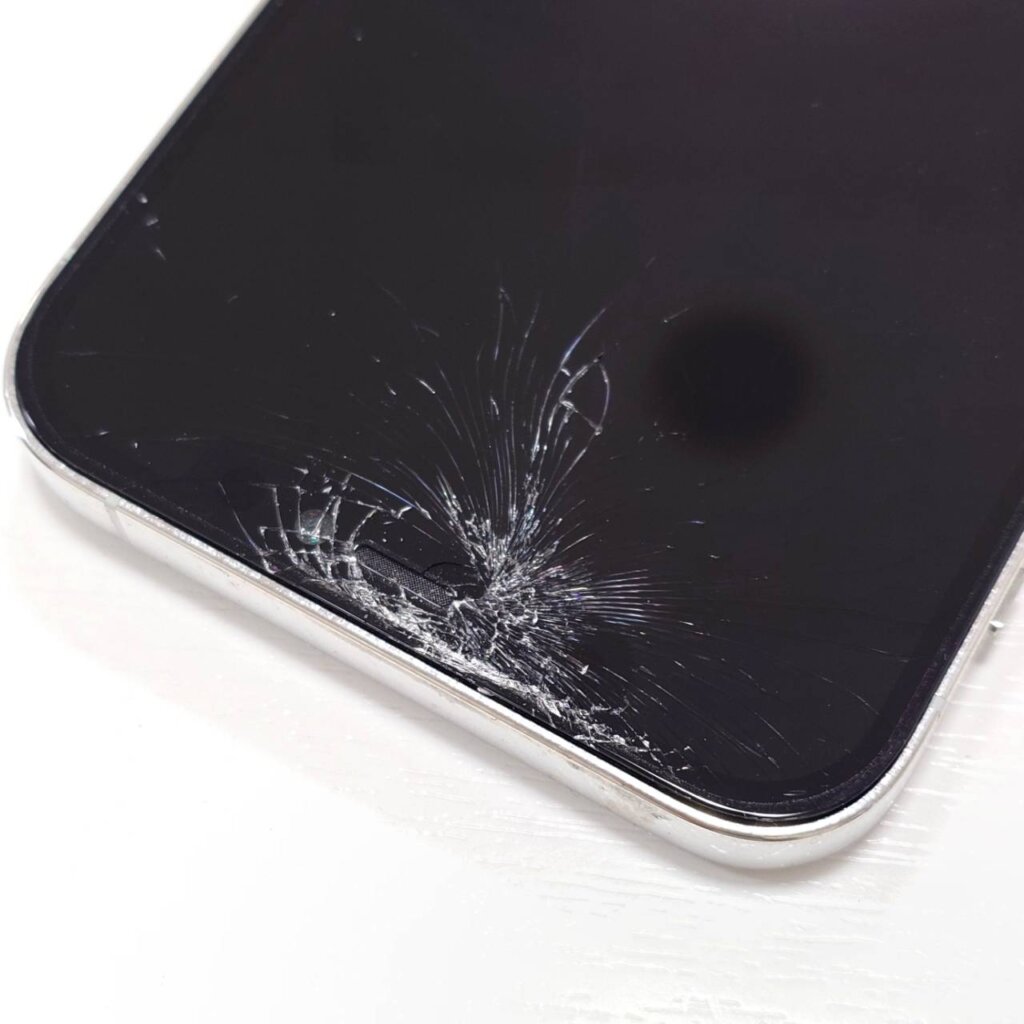 iPhone12 フロントパネル交換