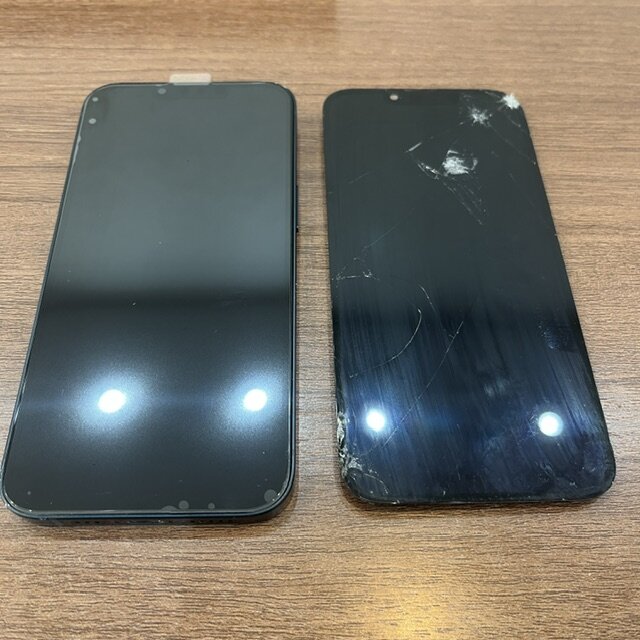 iPhone13修理 液晶交換｜川口市西青木