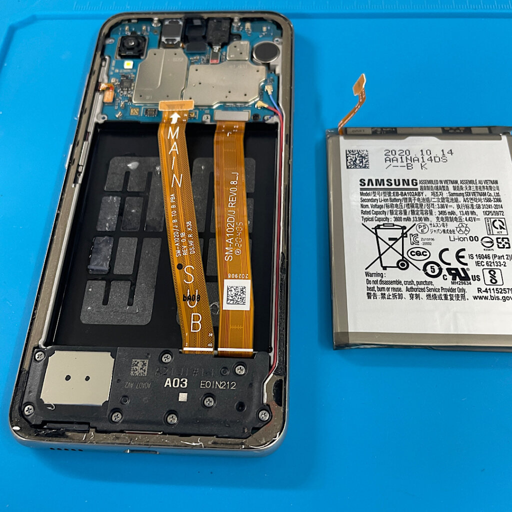 アンドロイド携帯 サムソンGALAXY バッテリー修理 |青梅市大柳町| Android修理もご予約にて修理対応しております‼︎